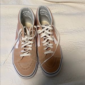 pink high top vans women’s 9.5